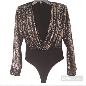 NWOT Revolve h:ours Gold/Black Sequin Bodysuit Sz S